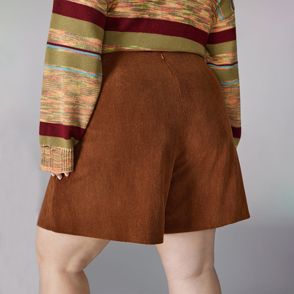 Plus Size Womens Simple and Fashionable Casual Pants Autumn and Winter High Waist Slim Fit Straight Shorts