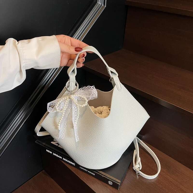 Minimalist Paris-Style Crossbody Bag - Solid Color Vintage Leather Messenger Purse Women's Elegant Commuter Tote