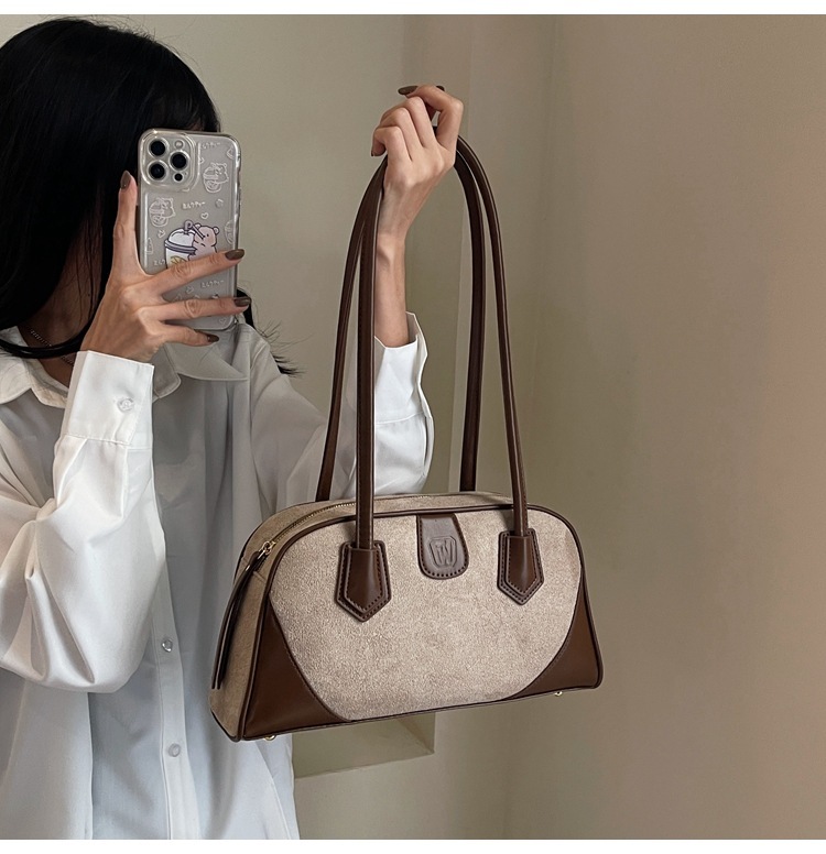 2025S designer women new high beauty splicing shoulder Boston bag versatile and niche pillow bag