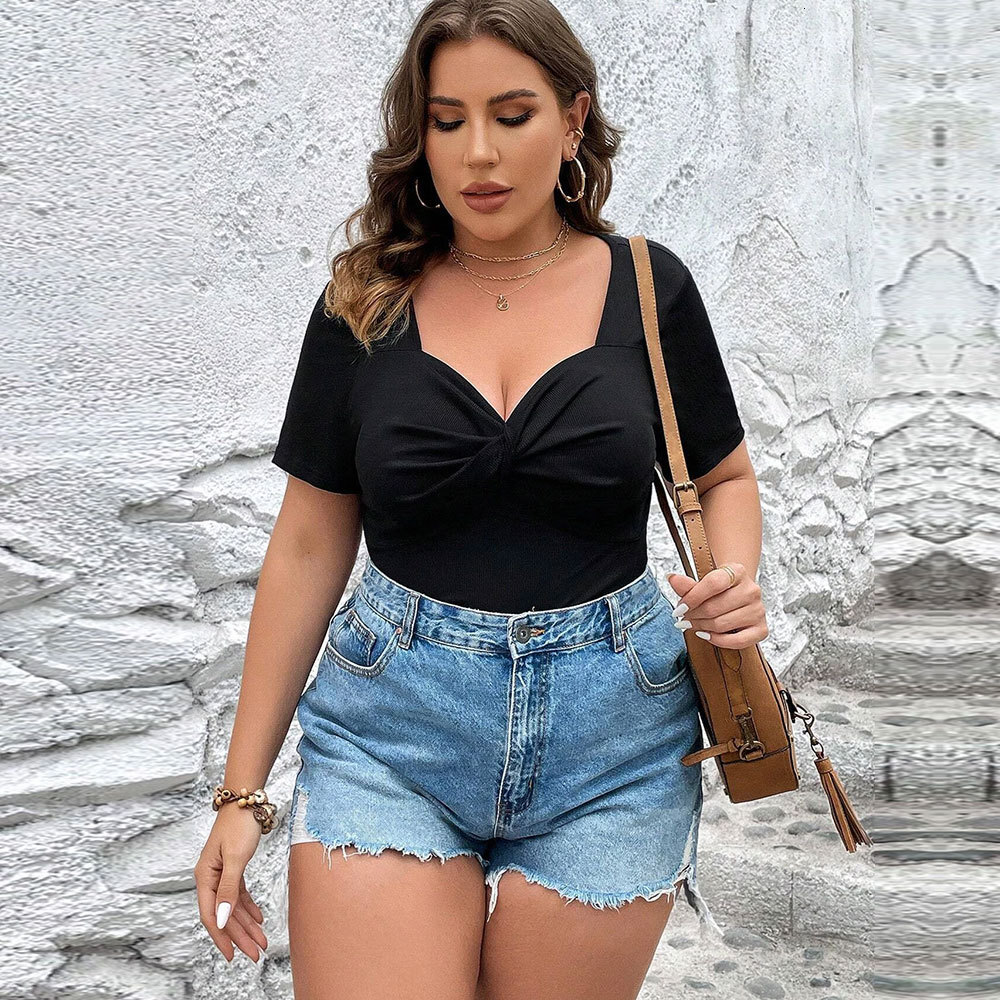 Large Size Womens Sexy V-neck Slim Fit and Slimming Temperament Commuting Short Sleeved Womens T-shirt White Top