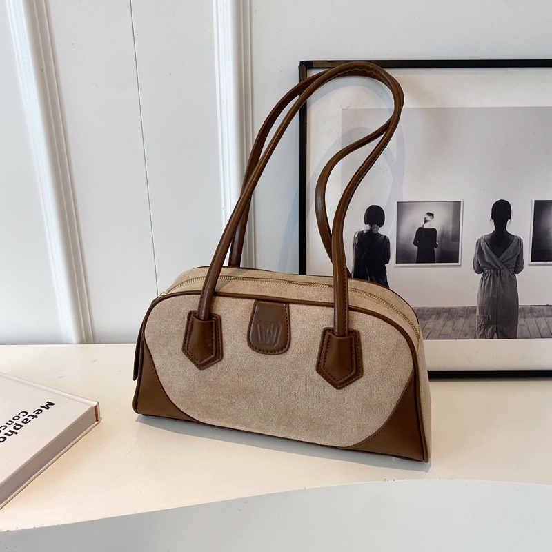 2025S designer women new high beauty splicing shoulder Boston bag versatile and niche pillow bag