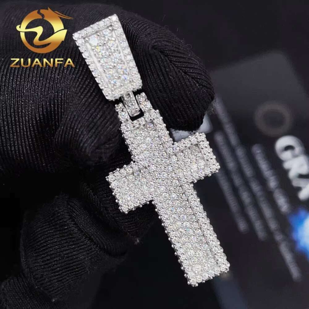 Fashion Jewelry in Stock GRA Certified 925 Sterling Silver Gold Plated Iced Out VVS Moissanite Cross Hip Hop Pendant