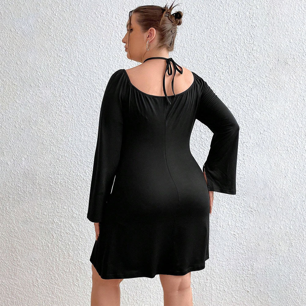 Large Size Womens Autumn and Winter New Slim Fit Bag Hip Slit Long Sleeved Sexy Mini Dress