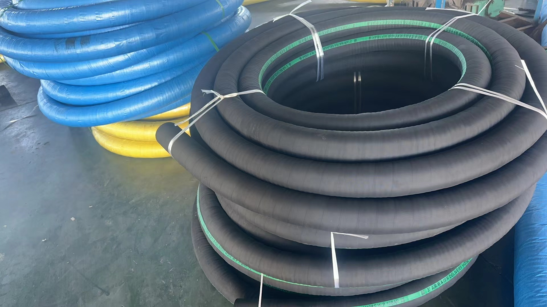 High Pressure Steel Wire Braided Rubber Hose with SAE 100 R1 En853 1sn