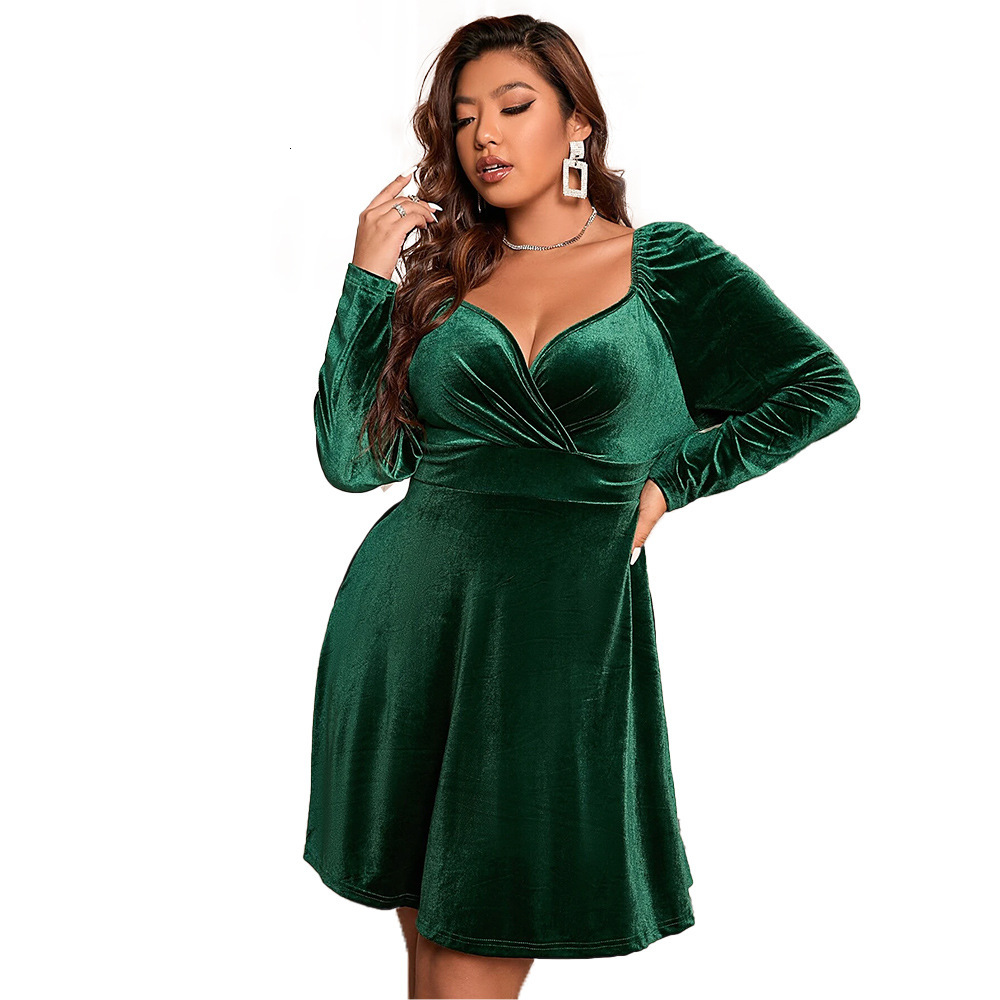 Large Size Womens Autumn and Winter New Collection Waist Cinching Big Swing Sexy V-neck Velvet Long Sleeved Dress