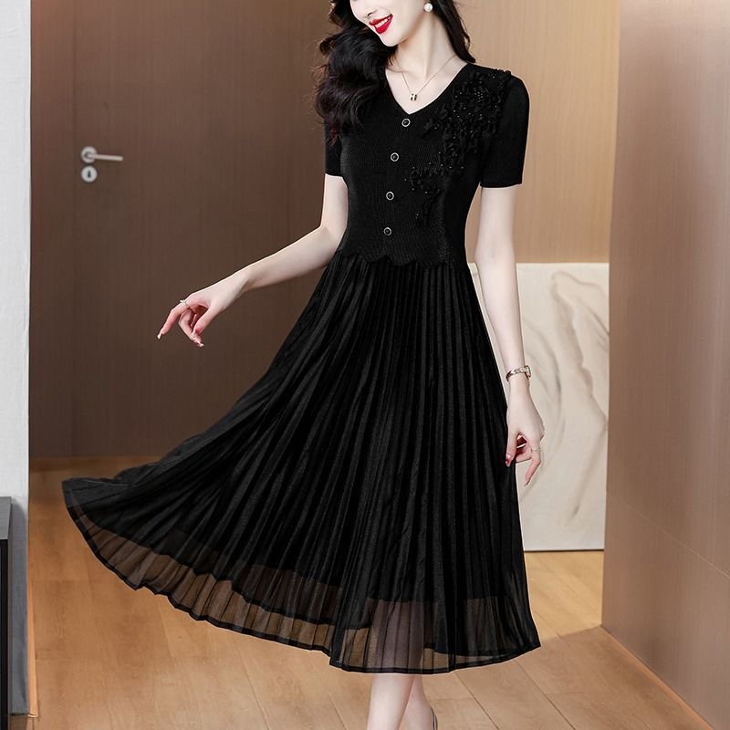 2025 plus size women's dress summer new style waist slimming temperament medium long skirt D02366