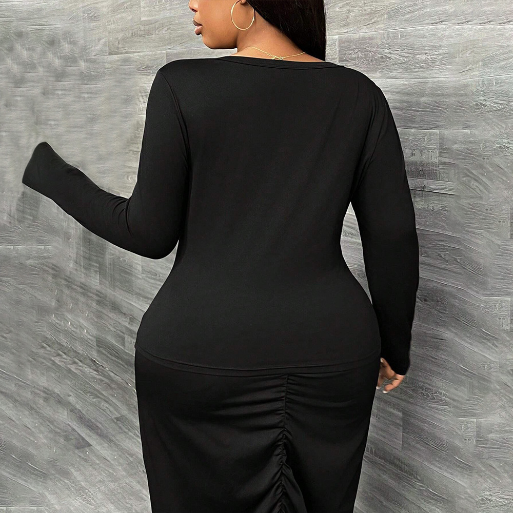 Plus Size Womens Simple Style Solid Color T-shirt Versatile for Autumn and Winter Commuting Long Sleeved Top for Interior Wear