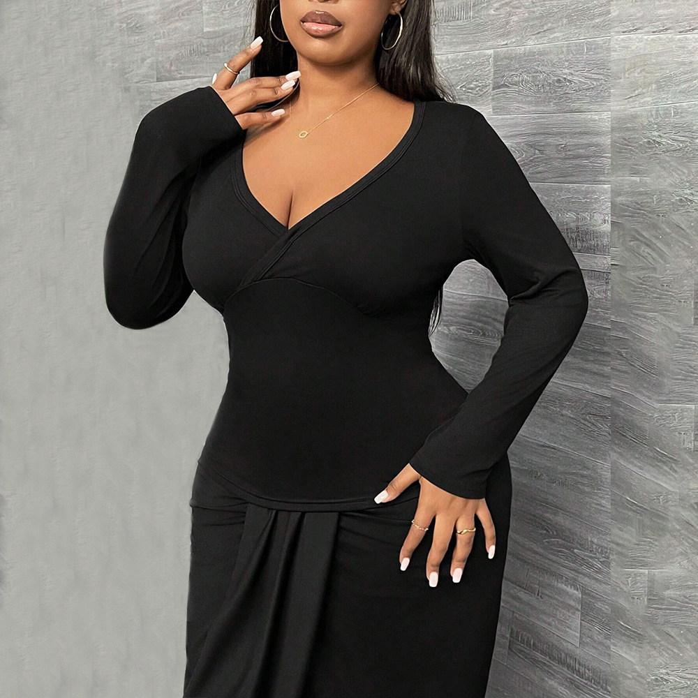 Plus Size Womens Simple Style Solid Color T-shirt Versatile for Autumn and Winter Commuting Long Sleeved Top for Interior Wear