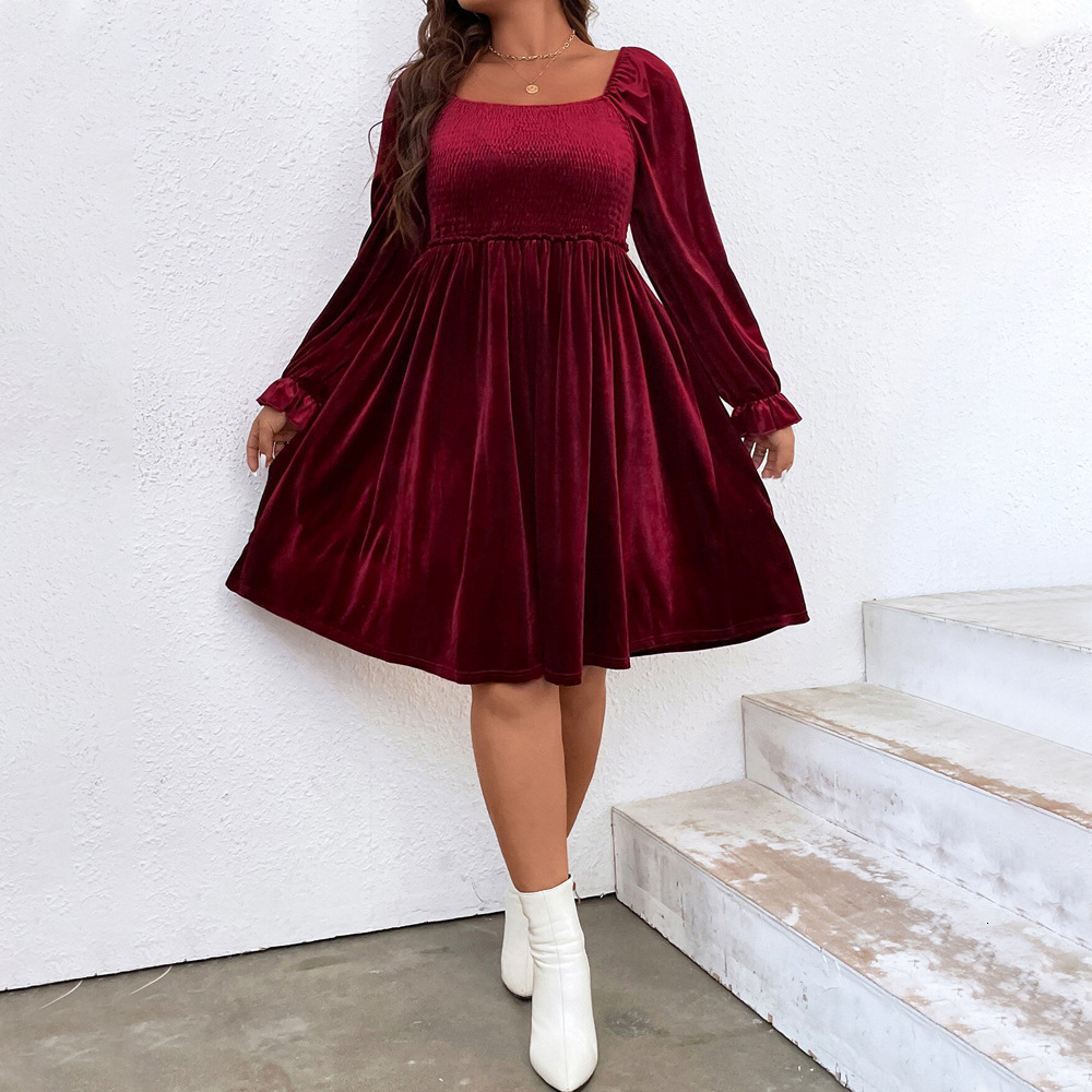Plus Size Womens Square Neck Elegant Style Dress Autumn and Winter High Waisted Pleated Wine Red Mid Skirt
