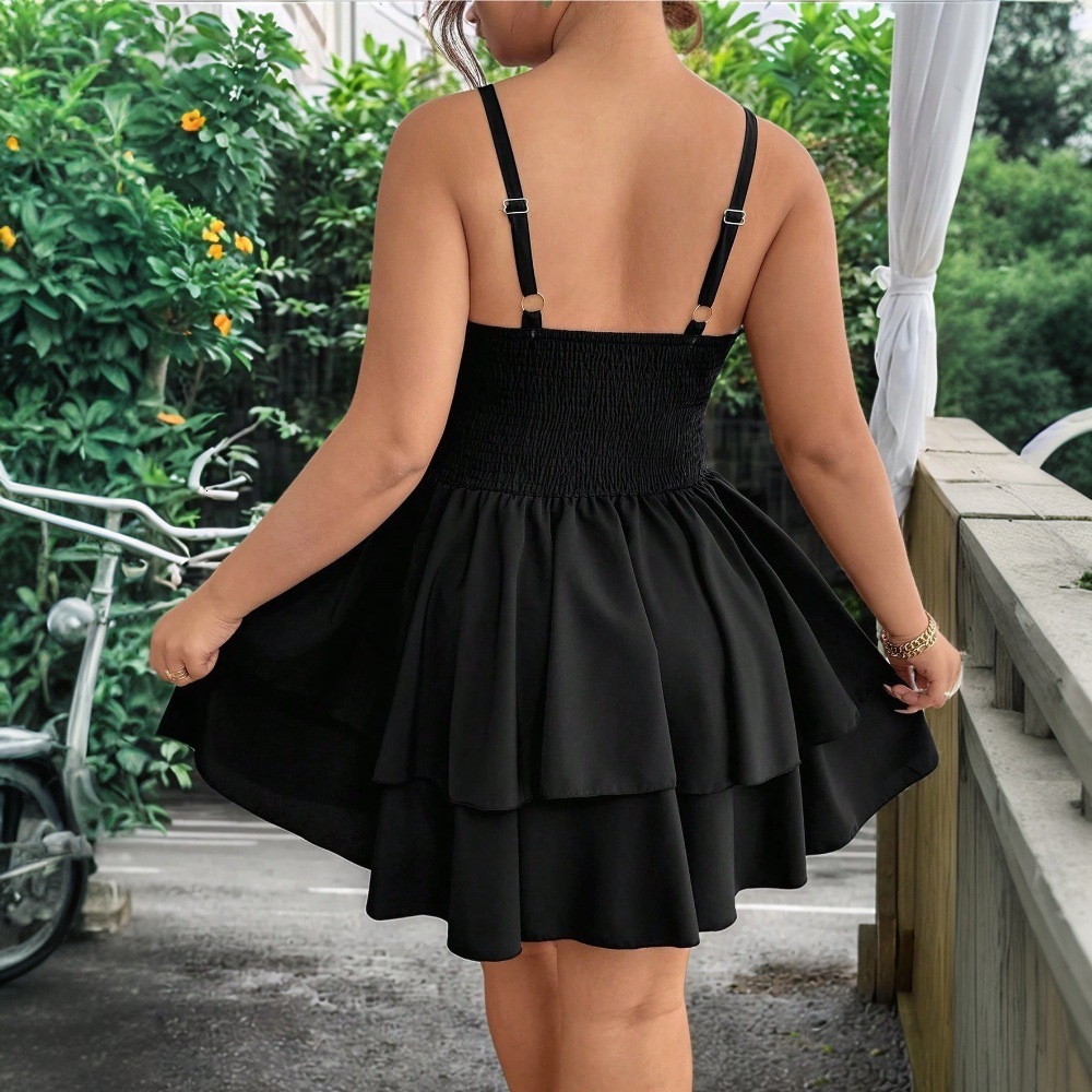 Plus Size Womens Sexy V-neck Camisole Dress for Spring and Summer Slim Fit and Slimming Short Skirt