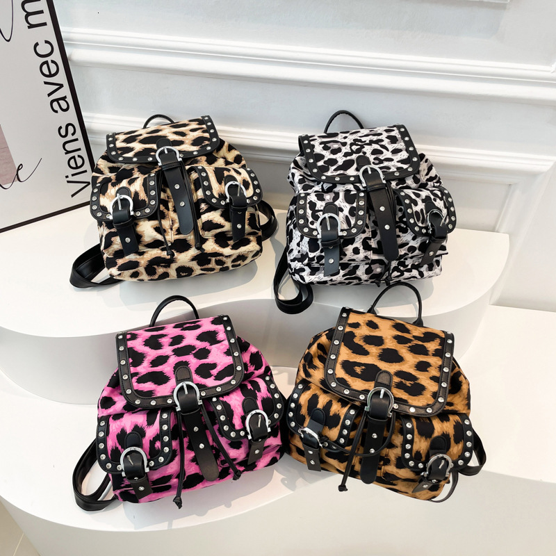 2025S designer leopard print fashion trend large capacity handbag shoulder bag women autumn and winter new style personalized niche backpack