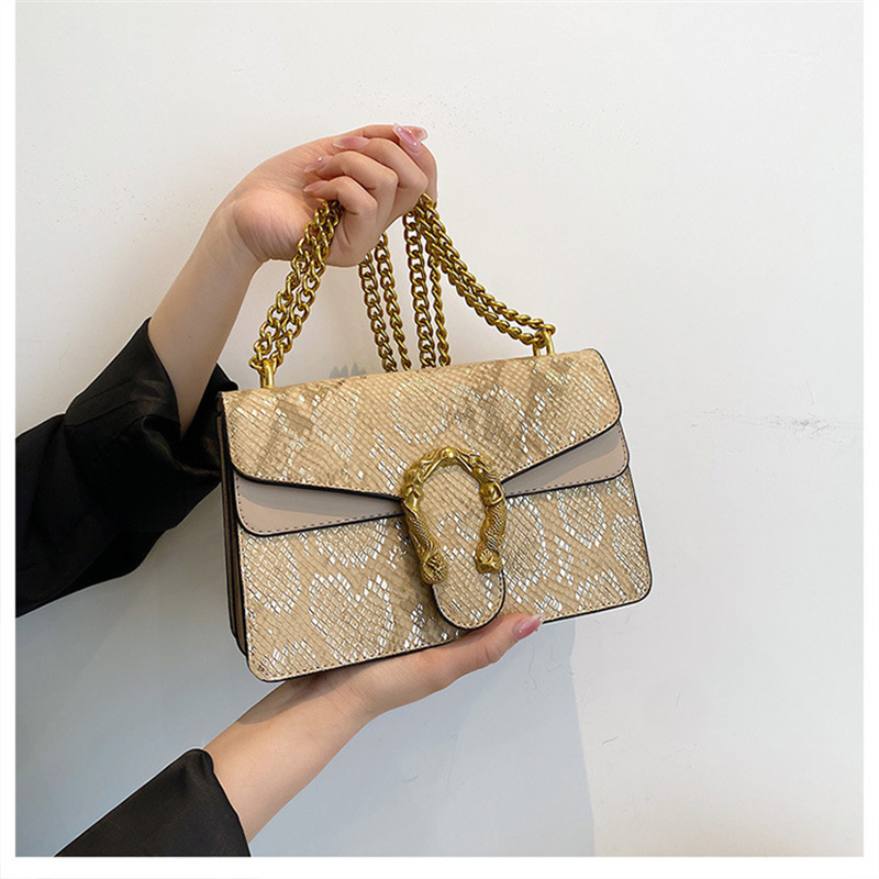 Free shipping designer 2025 new fashionable temperament small square snake pattern single shoulder diagonal cross bag for women