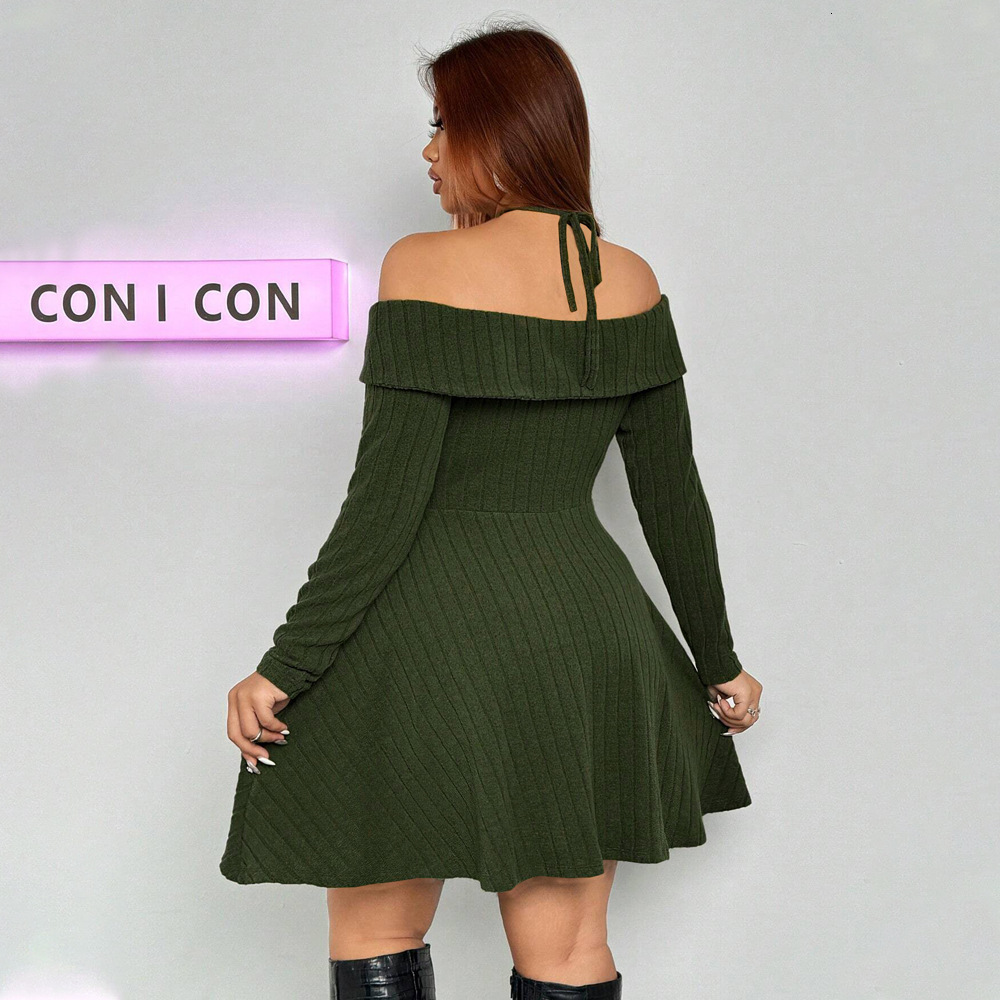 Oversized Womens Instagram Sexy Trendy Dress Autumn and Winter Hanging Neck Off Shoulder Design Short Skirt