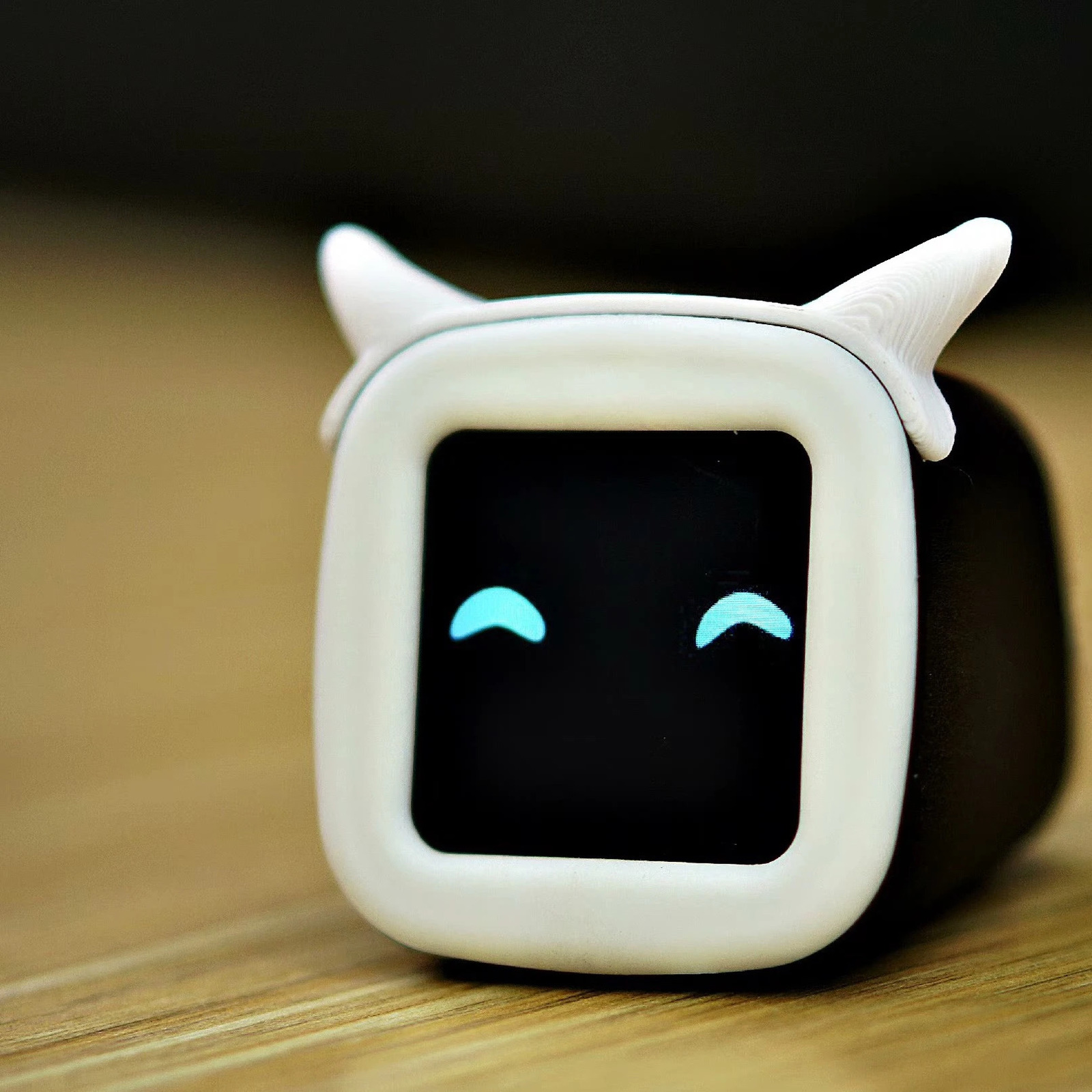 Car Companion Robot Little Nomi Mini Robots Car Emotion Type-C Charging Car Cute Robot Accessories Car Decoration Customize Gift 250515