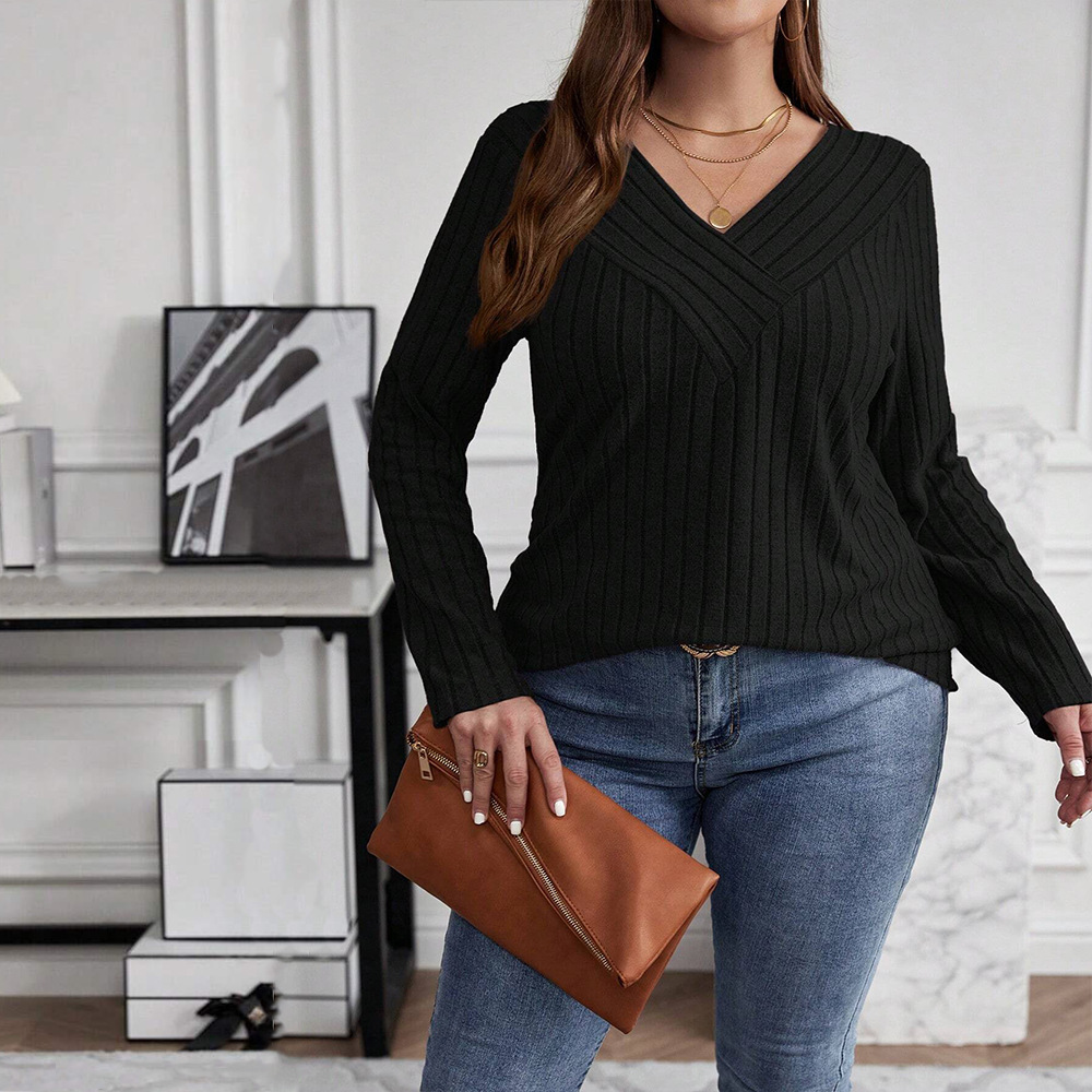 Plus Size Womens Commuting Simple Style T-shirt for Autumn and Winter Fashion Loose and Slimming Long Sleeved Inner Top