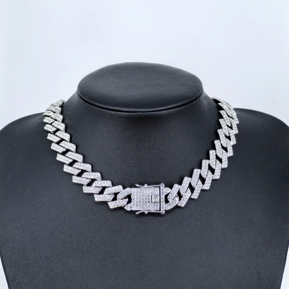 New 15mm Cuban Chain with Diamond Full Pave Hip Hop Necklace, Heavy Duty Gold/Silver Plated Cross-Border Jewelry