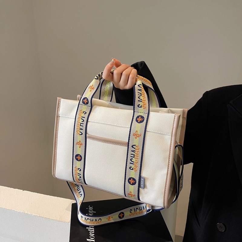 Designer Bag Free Shipping Large Capacity Detachable Canvas Women's Handbag Simple And Multifunctional Commuting Shoulder Casual Crossbody Bag Be