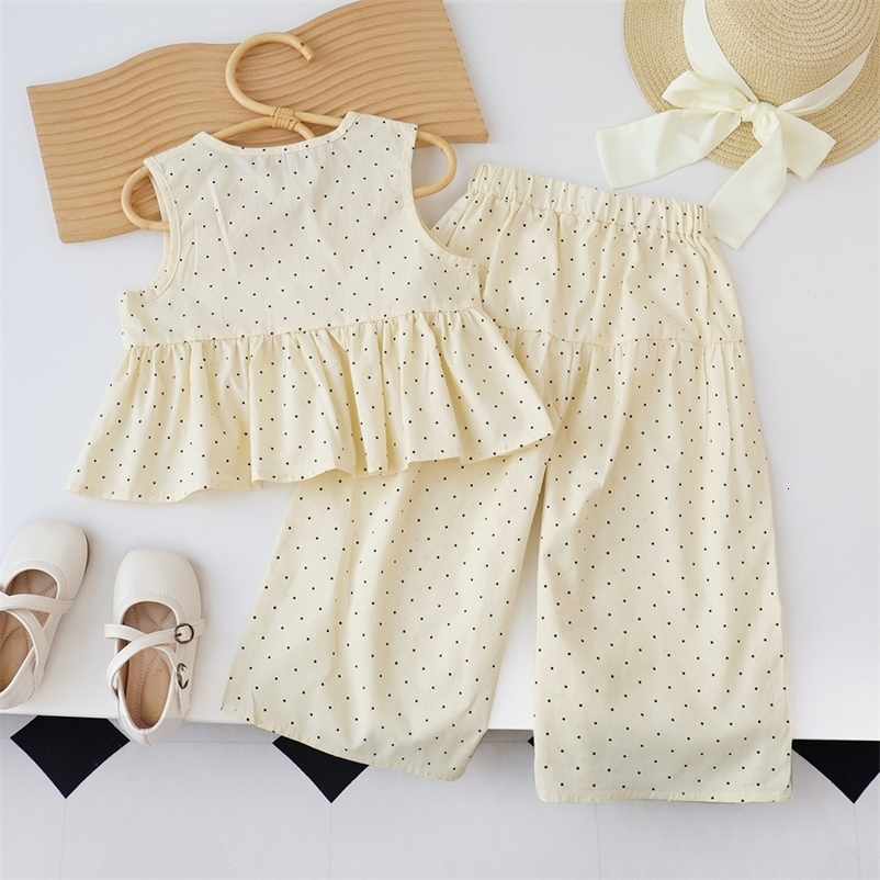 Bear Leader Baby Girls Casual Clothing Round Neck Sleeveless Polka Dot TopWide Leg Pants Set with Bow and Botton 2PCS Set 250515