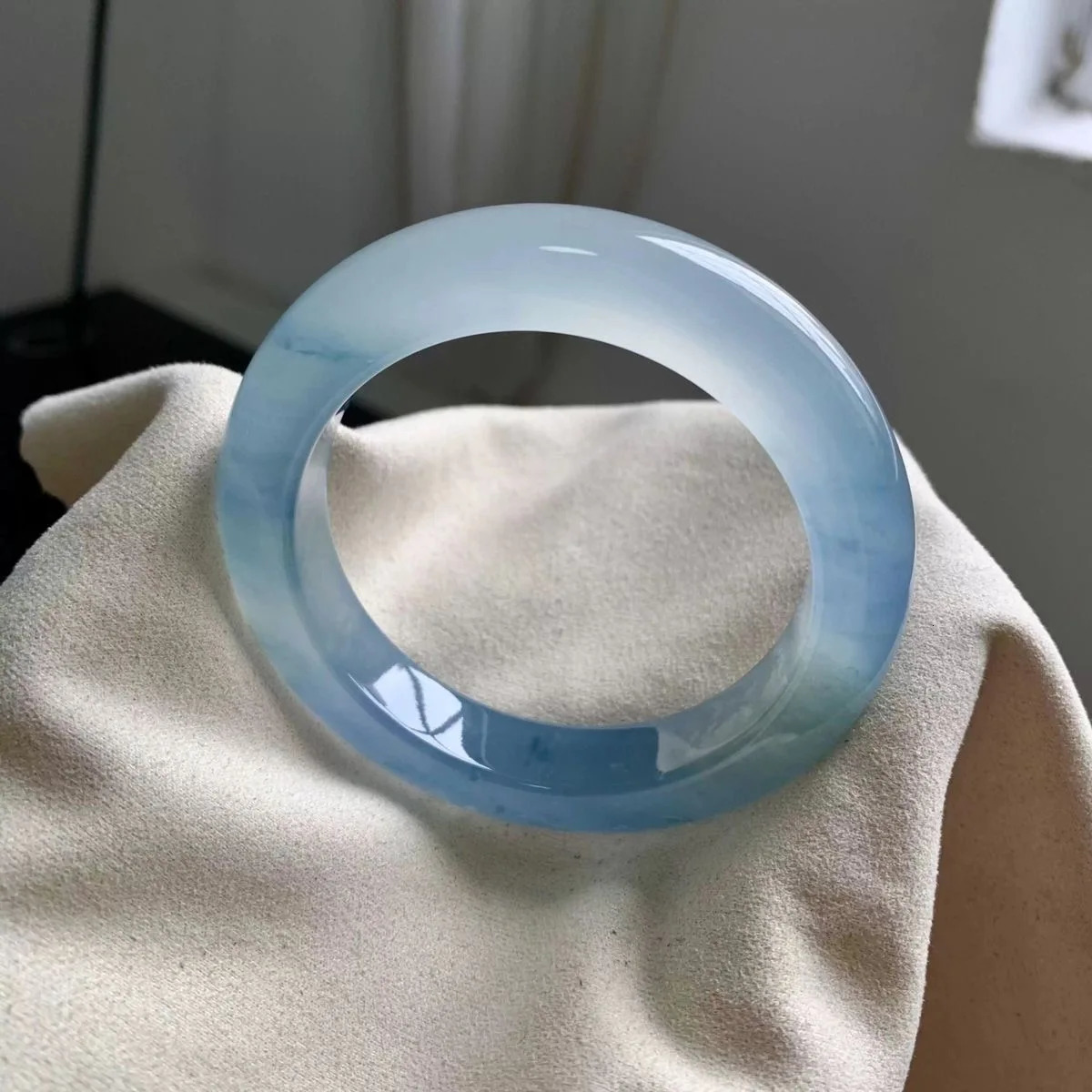 Burmese Shan Shui Ice-Blue Jadeite Bangle Floating Floral Sky-Blue Jade Bracelet Vintage Style 250528