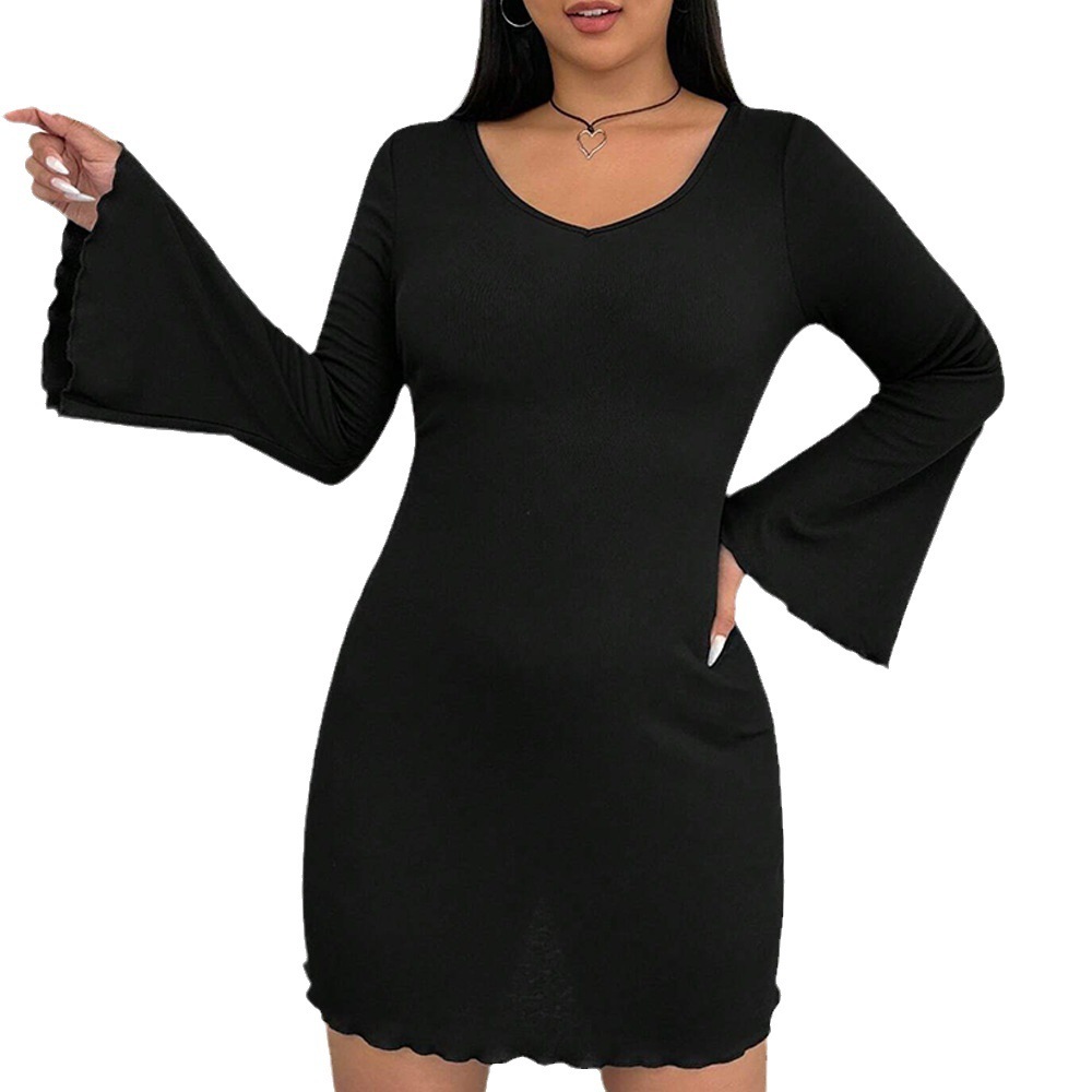Large Size Womens Autumn and Winter New Sexy V-neck Flared Sleeves Hip Hugging Long Sleeved Dress with Temperament