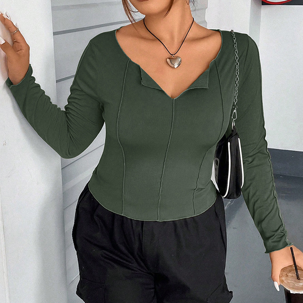 Large Size Womens Slim Fit Short Design with a Niche V-neck T-shirt Womens Long Sleeved Shirt with Inner Lining Top