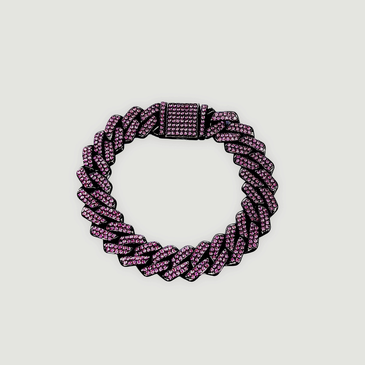 Elegant Multi-Diamond Accents Men's Designer Chain Accessory with Secure Locking Mechanism