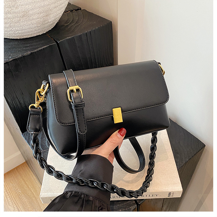 New women's small square bag, simple one shoulder multifunctional designer armpit bag, retro solid color, high-end feeling, diagonal cross small 