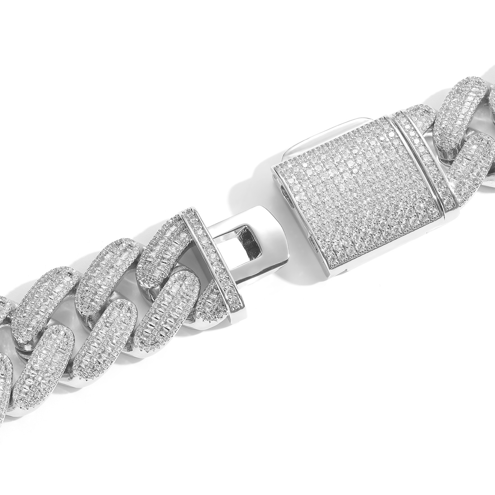 26mm Chunky Iced Out Baguette Cubic Zirconia Cuban Link Chain Bracelet For HimTrendy Brand Hip Hop Heavy Chain Mens Wolf Tide Streetwear Party Rapper 