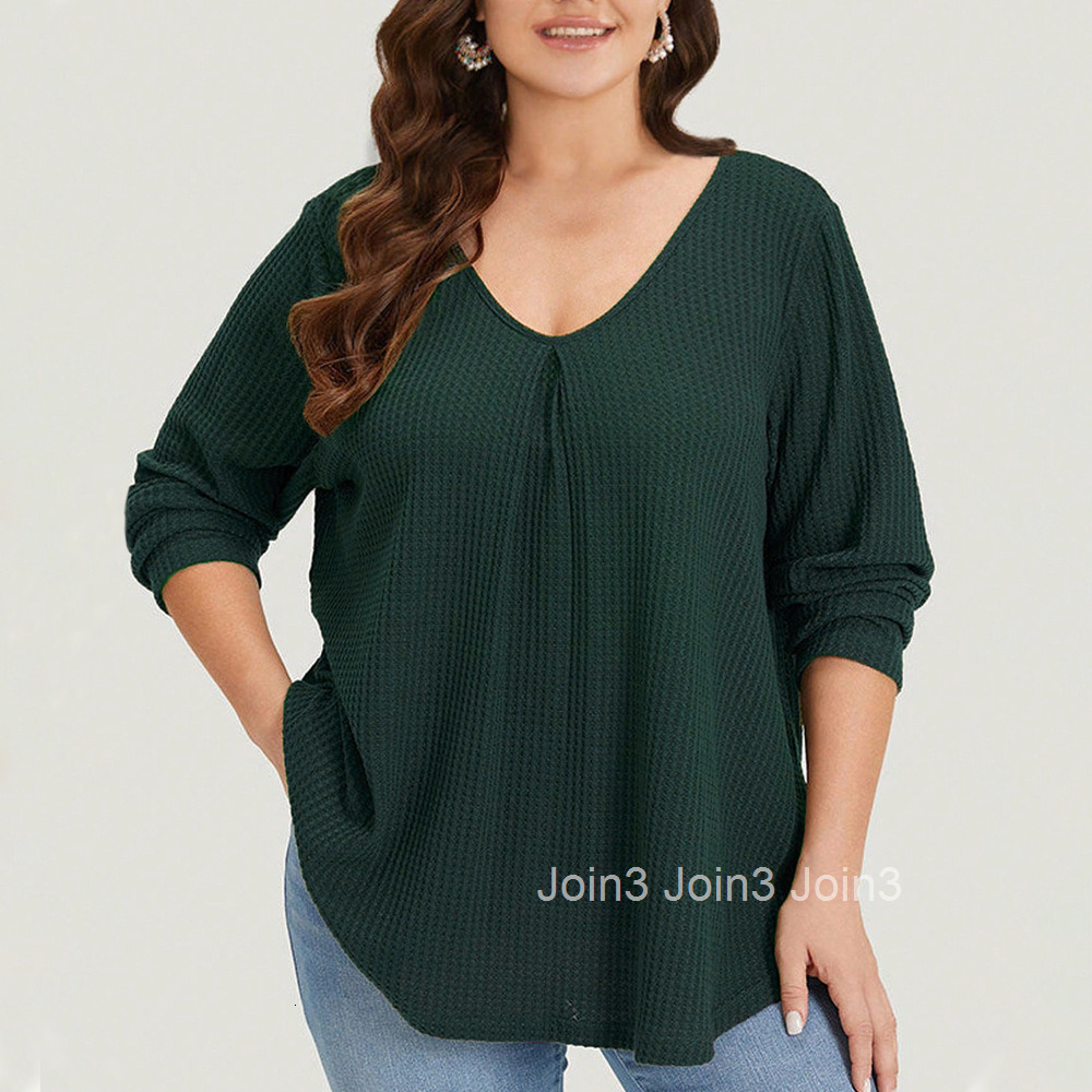 Plus Size Womens Simple Casual Style T-shirt for Autumn and Winter Commuting Loose and Slimming Base Top