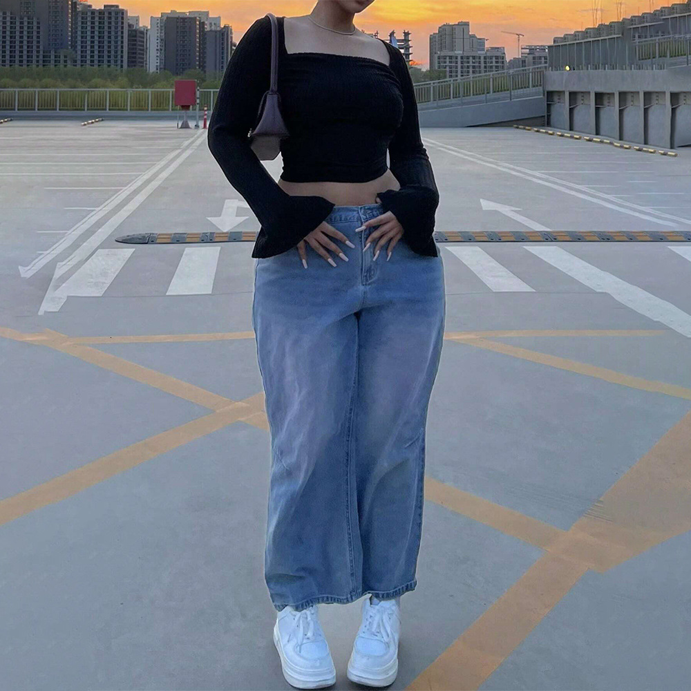 Plus Size Womens Sweet and Spicy Style Square Neck T-shirt Autumn and Winter Trend Short Style Exposed Navel Long Sleeved Top
