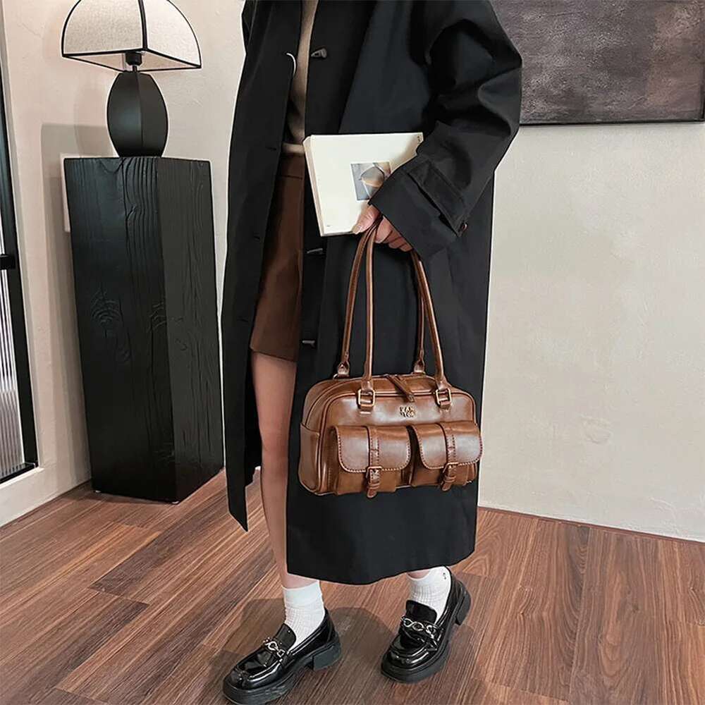 Spacious Boston Tote Bag Women in PU Leather with Multi-Pockets for Travel and Daily Use Classic Handbag
