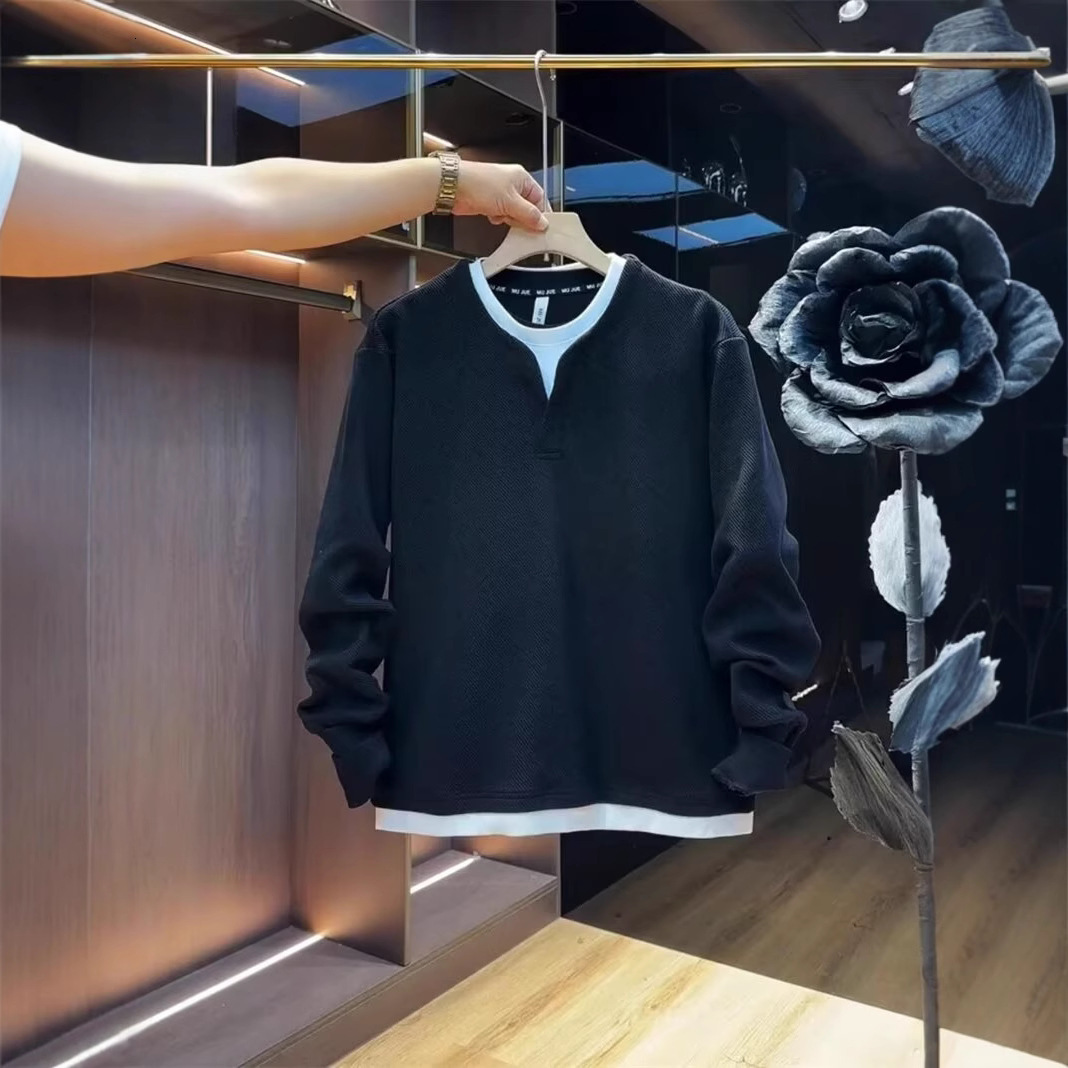 Autumn new men's fake two-piece casual hoodie trendy fashion pullover long sleeved base shirt slim fit versatile t-shirt