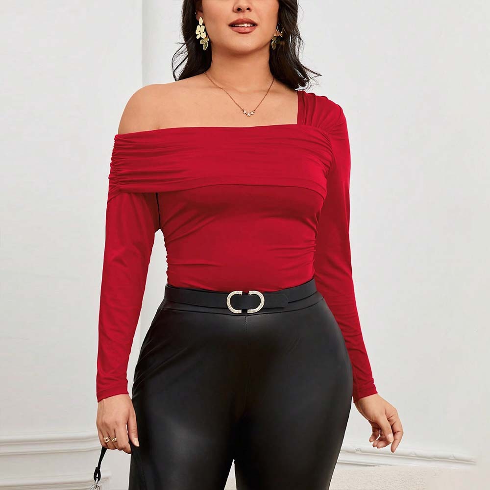 Oversized Womens Clothing Unique Design T-shirt Autumn and Winter Sexy Style Off Shoulder Short Red Top