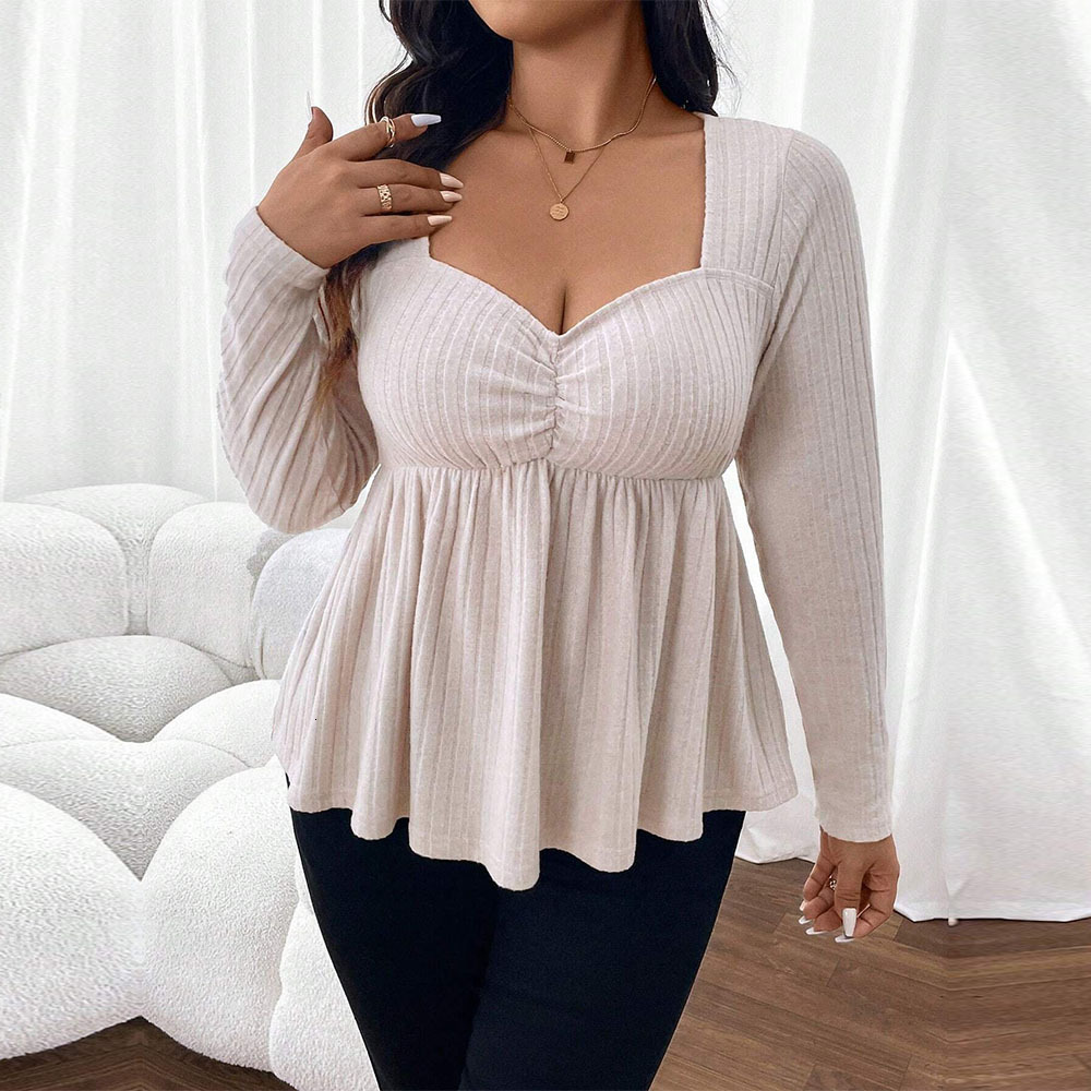 Large Size Womens Elegant T-shirt for Autumn and Winter Slim Fit and Slimming Short Top
