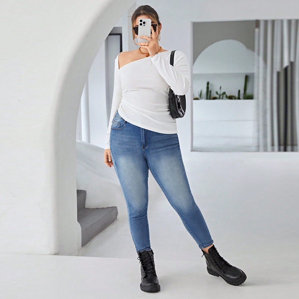 Oversized Womens Clothing Exudes a Sense of Luxury and Temperament with Slim Fit Long Sleeves Slanted Collar Off Shoulder Irregular Pleats and a T-shi