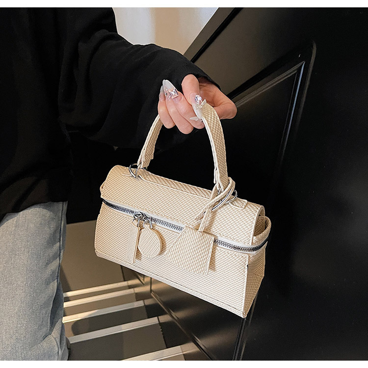 Ladies' Fashionable And Simple Handbag Free Designer Bag Summer New Casual Single Shoulder Diagonal Texture Small Square Bag Mobile Phone Storage