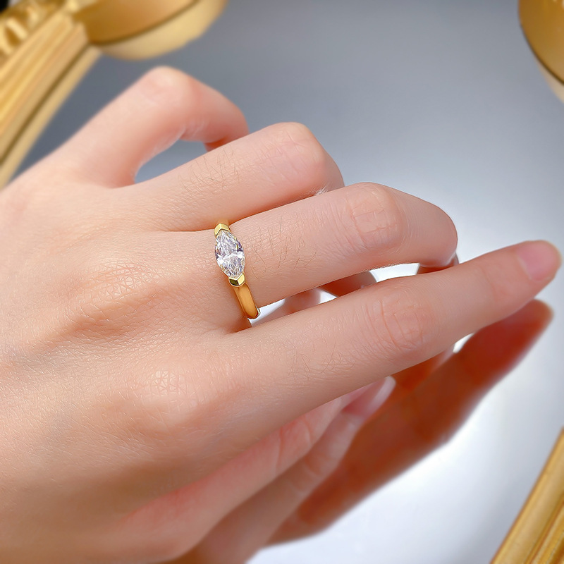 Rulalei Ins Top Sell Solitaire White Marquise Lab Moissanite Diamond Luxury Jewelry Real 100% 925 Sterling Silver 18K Gold Party Eternity Women Weddin