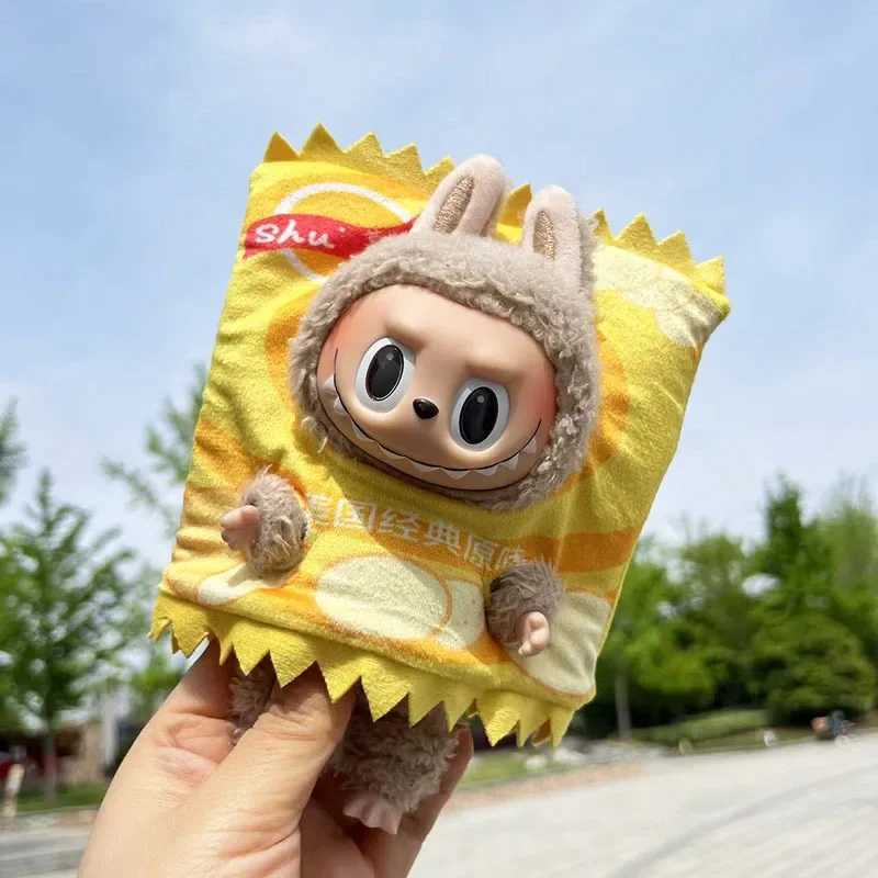 17cm Cute Mini Plush Outfit Accessories For Labubu Dolls Clothing Kid Gift Potato Chip Packaging Clothes Free shipping