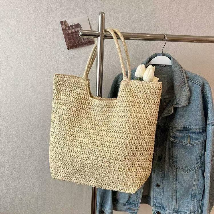 2025S designer new style summer fashion and western-style grass woven women large capacity tote beach shoulder crossbody bag