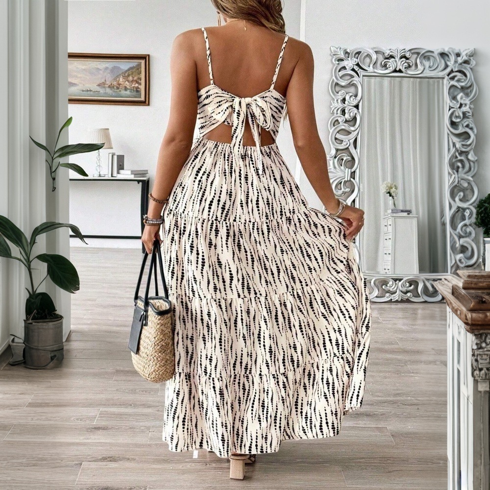 Large Size Womens Artistic Vacation Style Dress for Spring and Summer New Striped Suspender Beach Long Dress