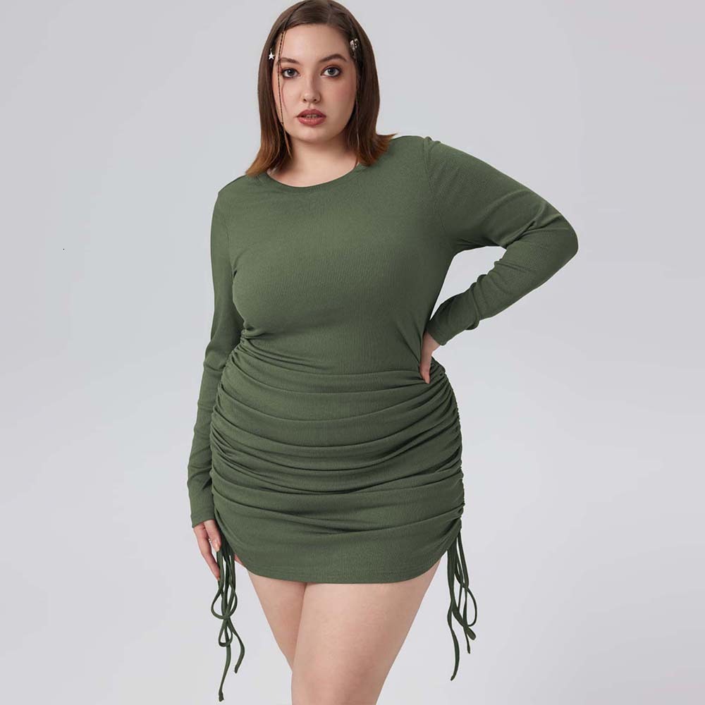 Autumn and Winter New Plus Size Womens Simple and Elegant Dress Round Neck Pullover Short Skirt