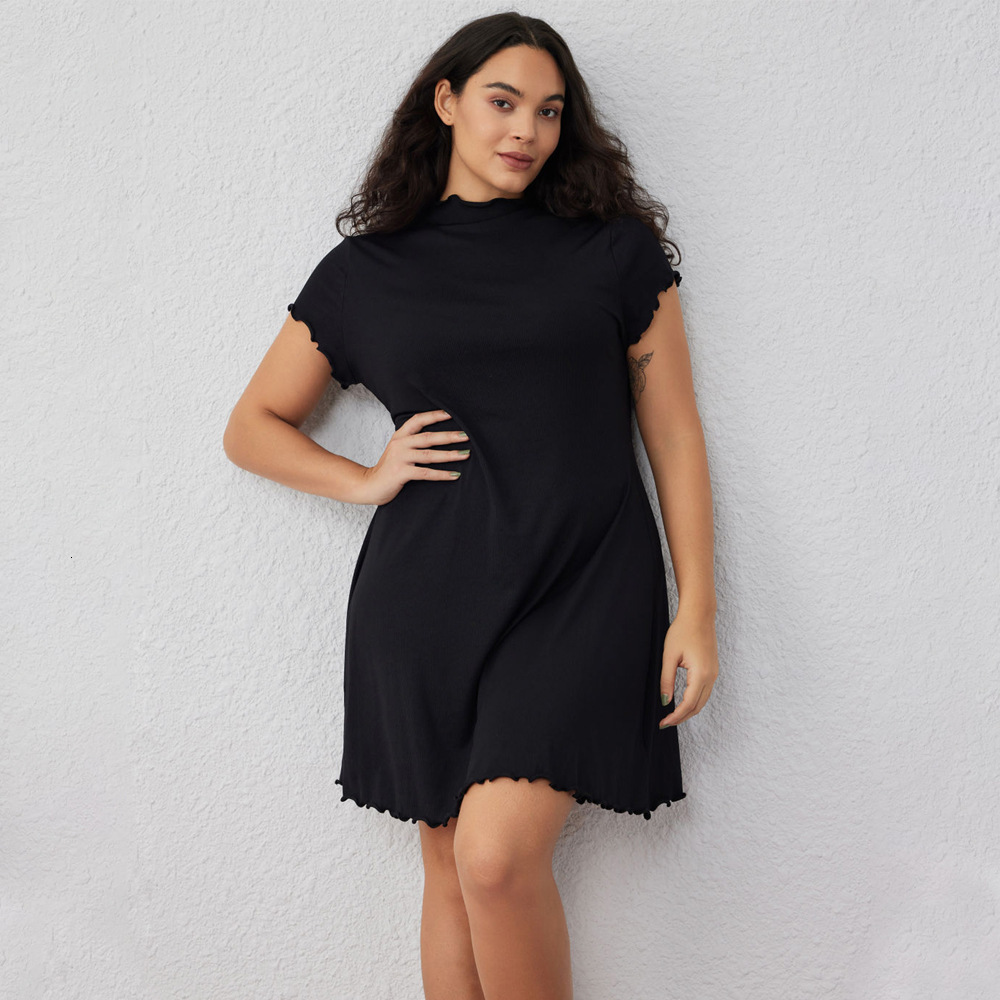 New Womens Clothing Simple and Elegant Short Sleeved Knitted Long Sleeved Dress Looks Slim with a Waist Cinching and Large Swing Skirt