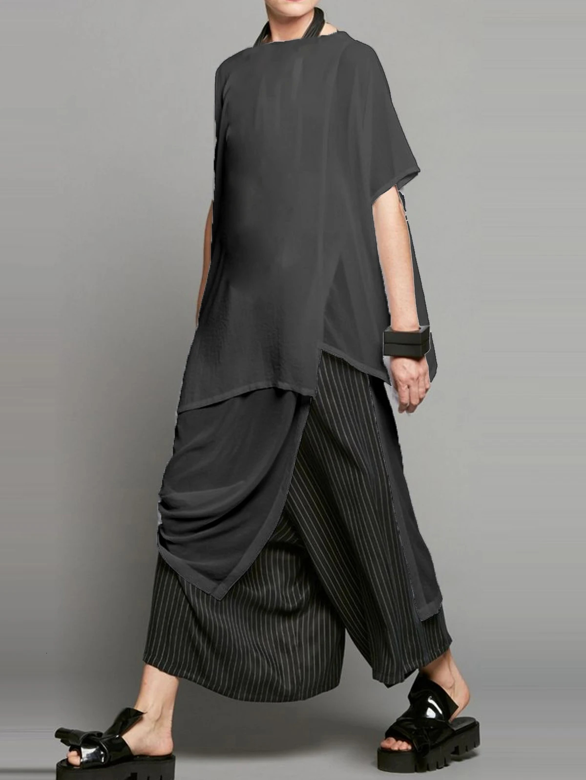 Women Plus Size Asymmetric Slit Hem Shirt Short Sleeve Casual Minimalist Summer Streetwear Round Neck Tops t shirts 250514