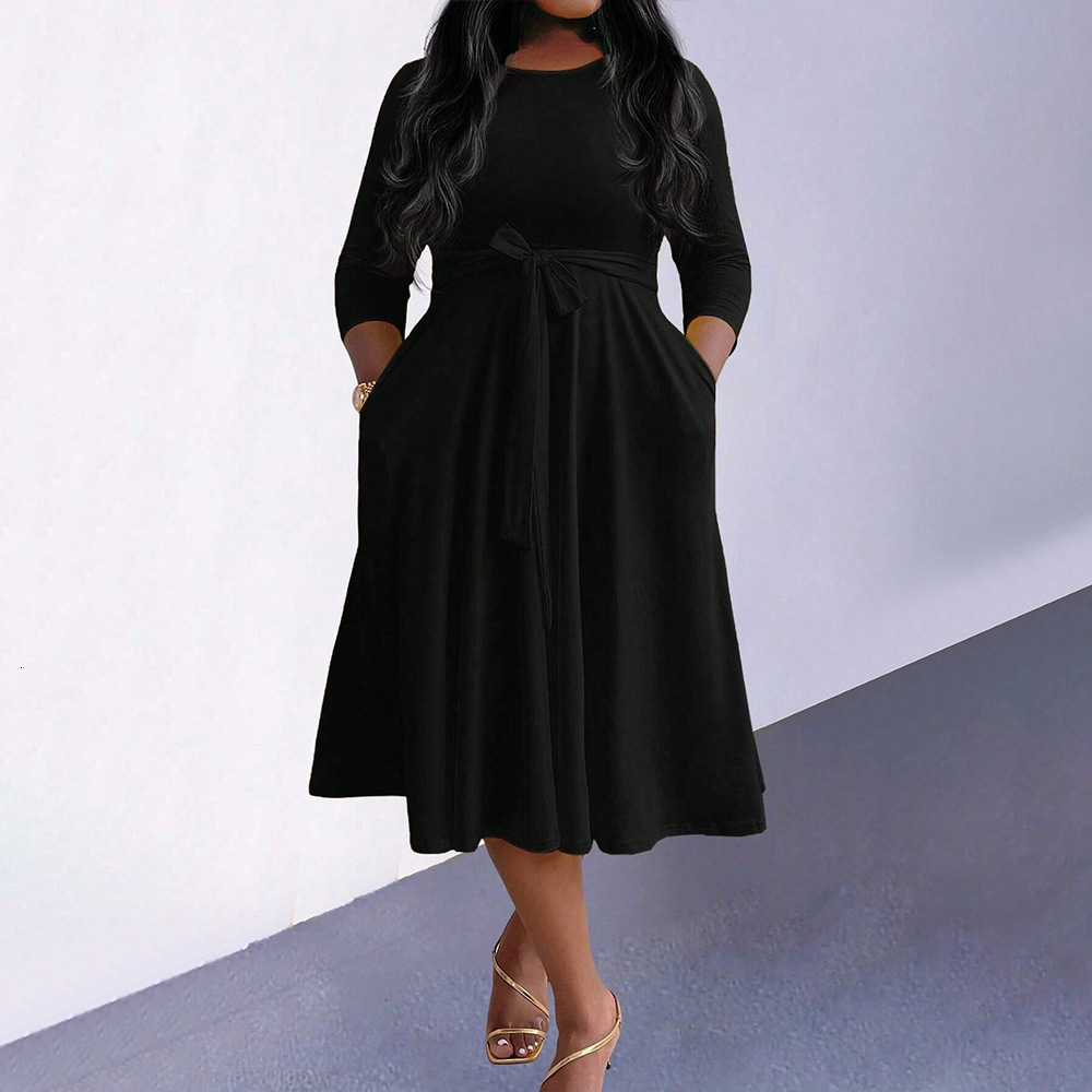 Plus Size Womens Round Neck Simple Style Dress for Autumn and Winter Fashion Reducing Age High Waist Strap Mid Length Skirt