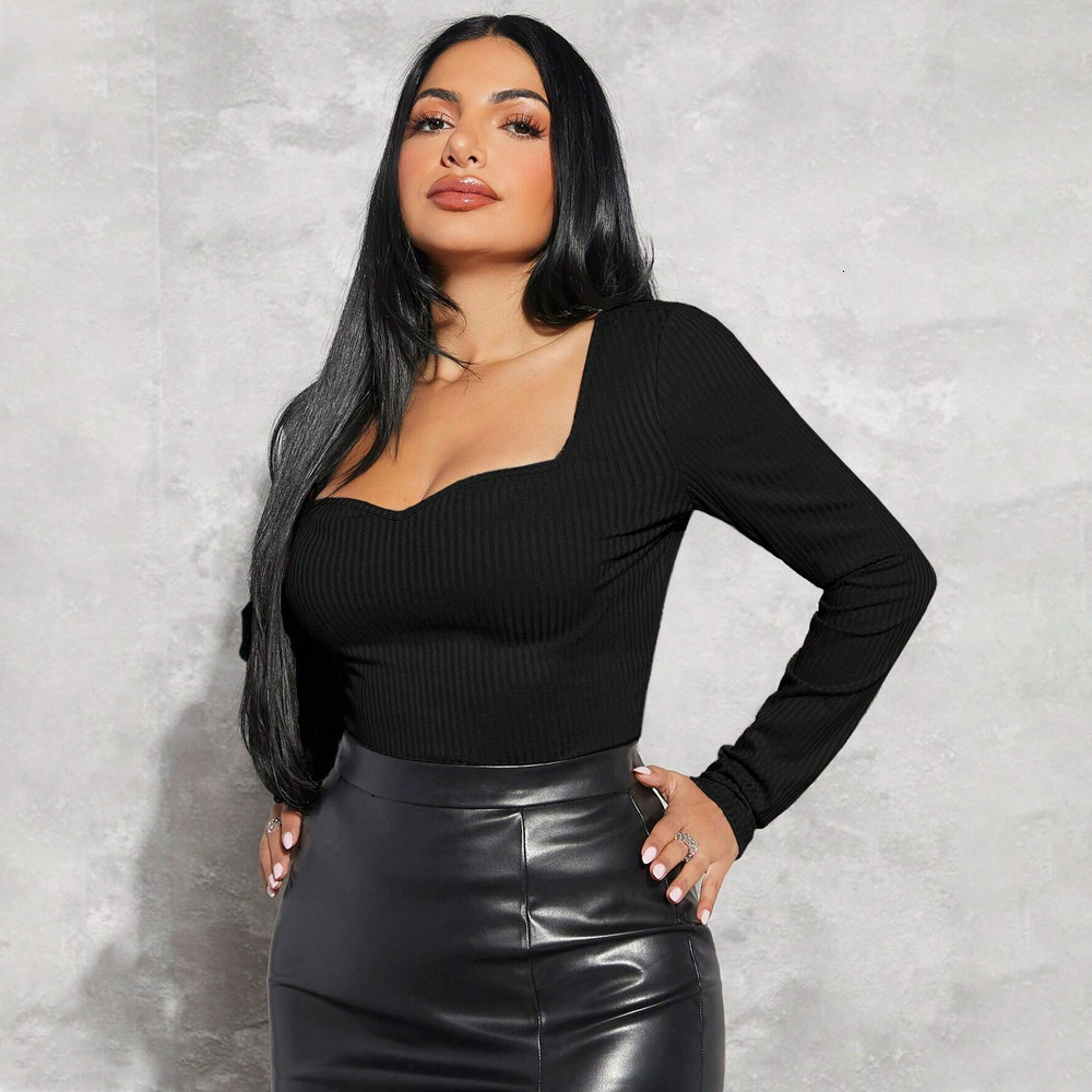 Plus Size Womens Simple Square Neck T-shirt Autumn and Winter Slim Fit and Slimming Bottom Top