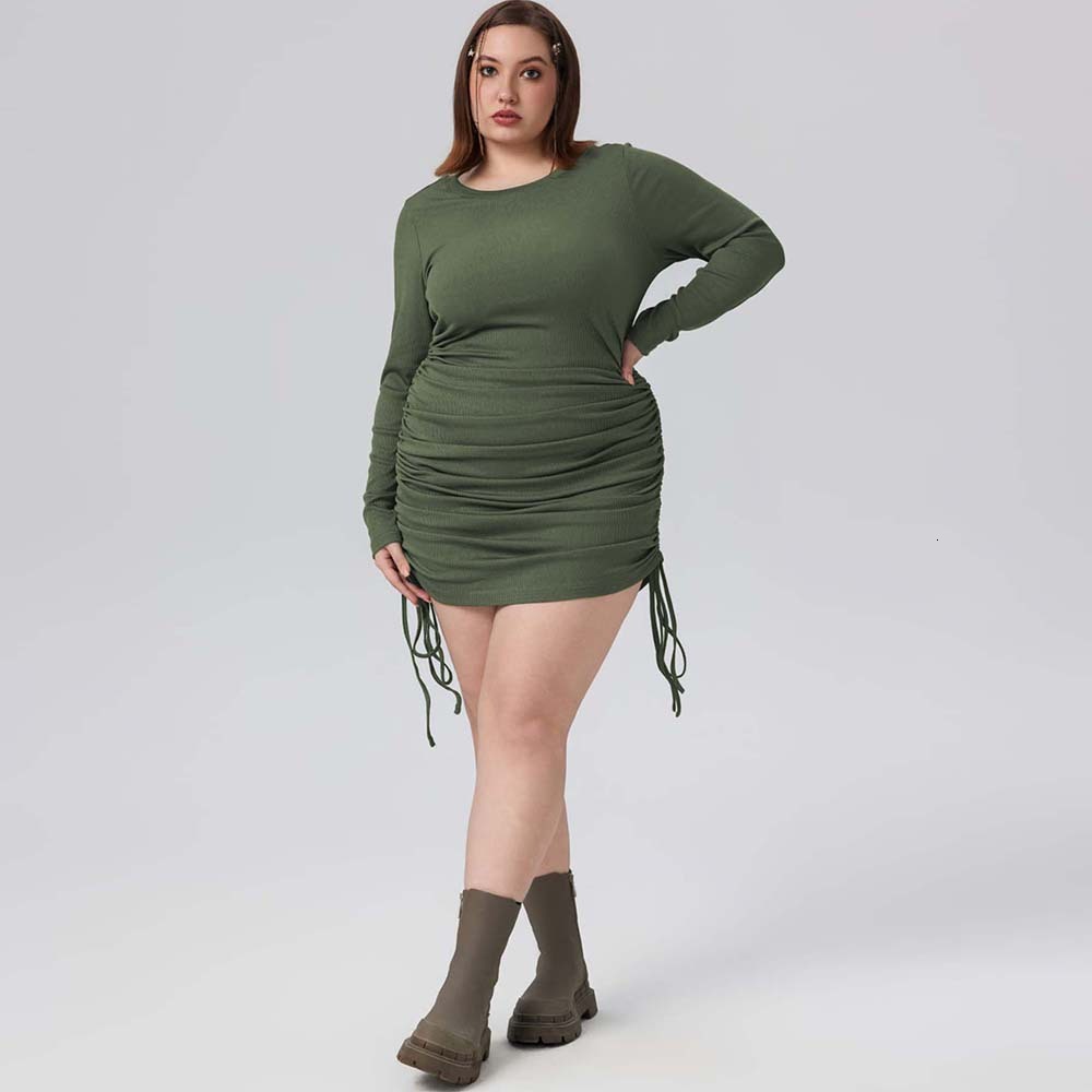 Autumn and Winter New Plus Size Womens Simple and Elegant Dress Round Neck Pullover Short Skirt