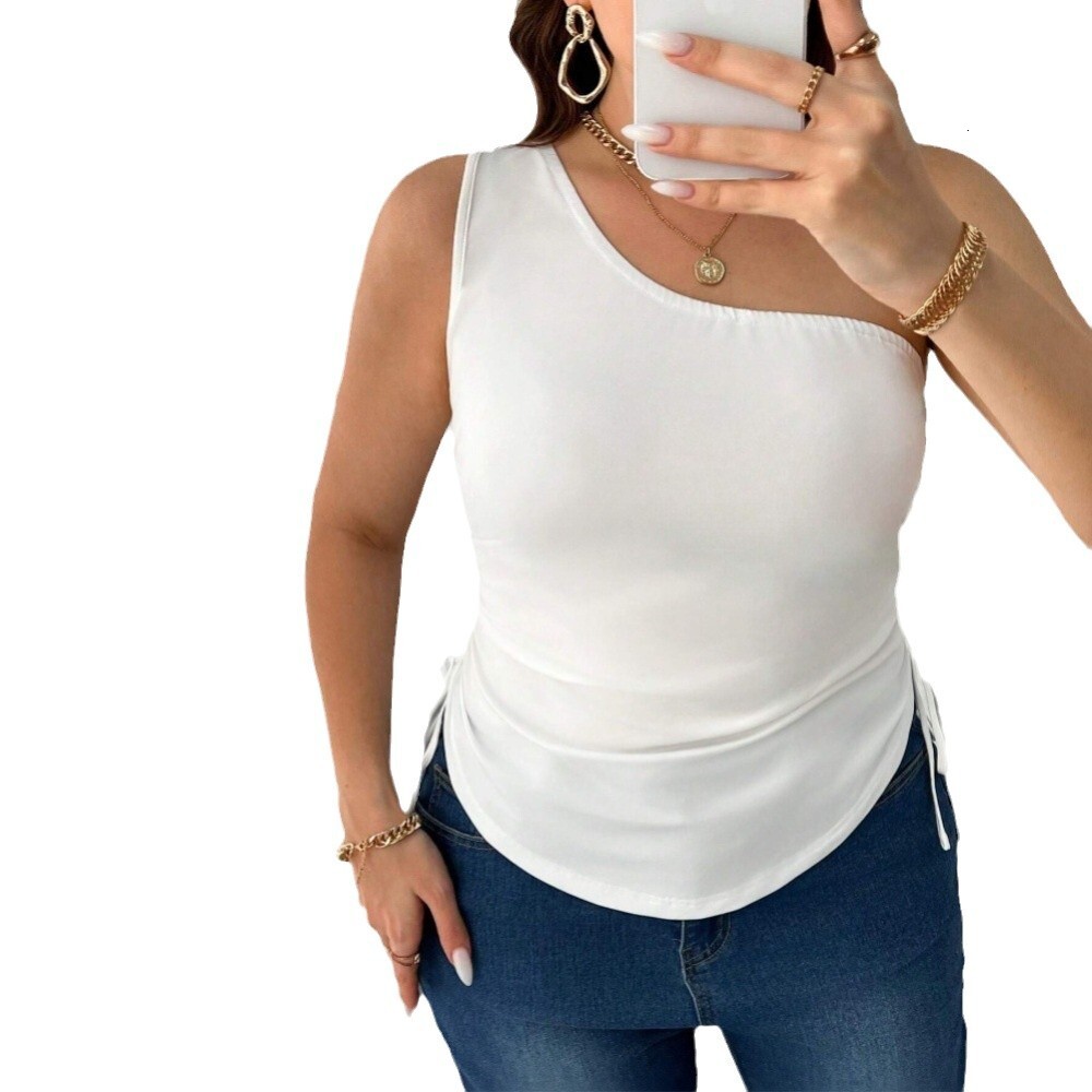 Plus Size Womens Simple and Elegant T-shirt for Spring and Summer 2025 New Slanted Neck Slimming Top