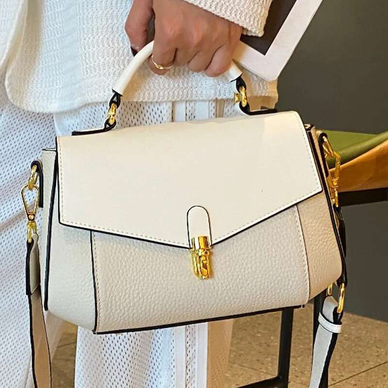 Genuine Leather Women's New Trendy All-Match Messenger Shoulder Bag Ladies Fashion First Layer Cowhide Totebag High Quality