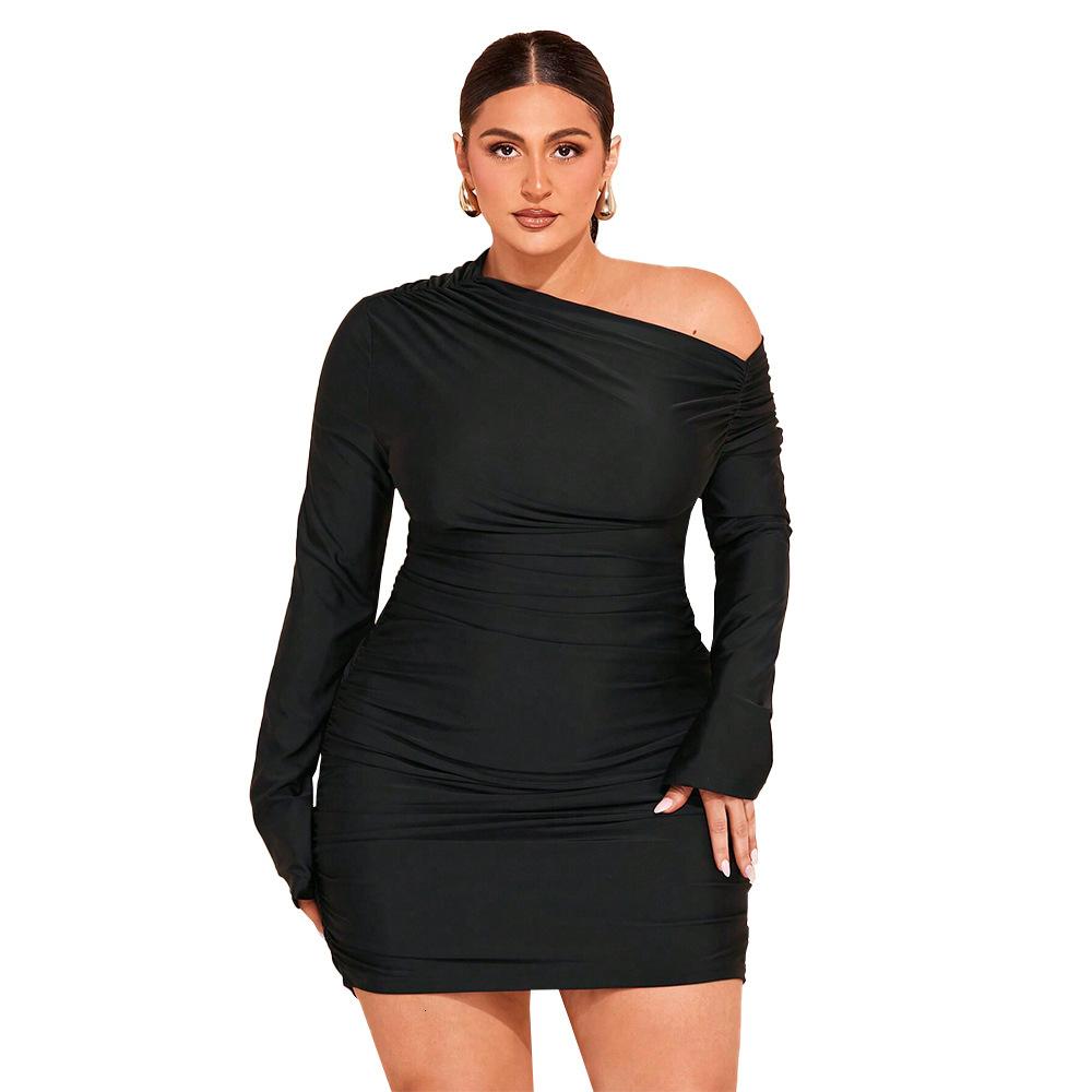 Plus Size Womens Socialite Style Dress with Autumn and Winter Diagonal Collar Design Temperament and Short Skirt