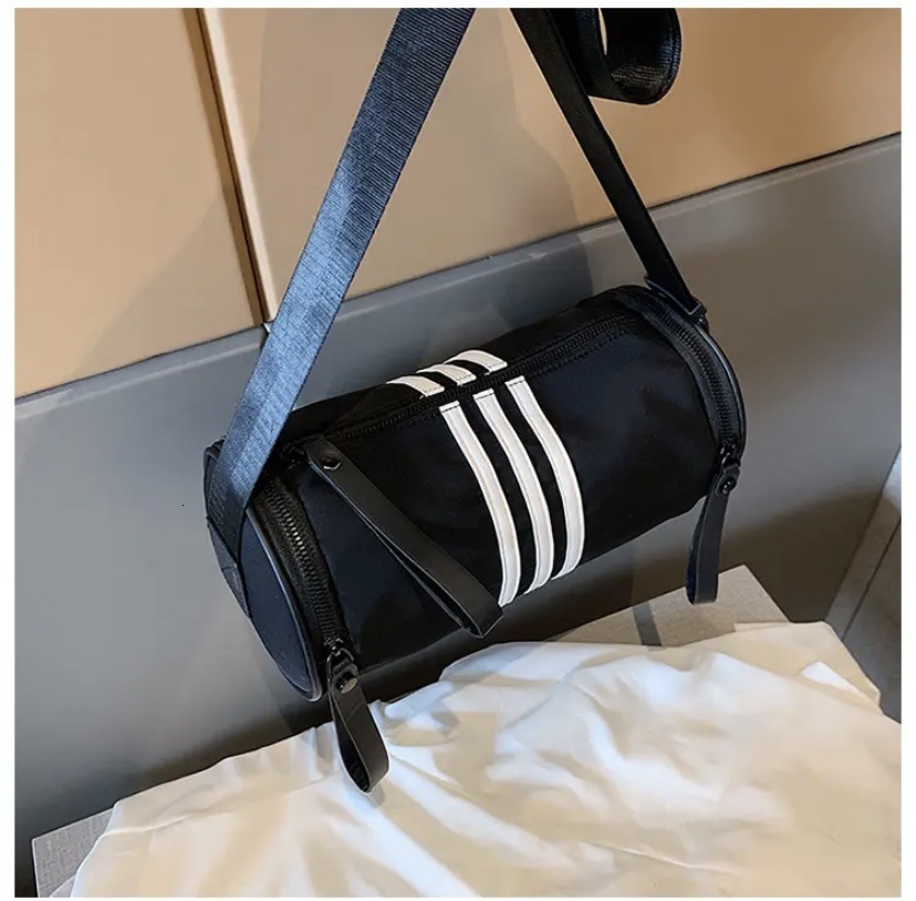 2025S designer Oxford cloth women large capacity new casual versatile broadband shoulder crossbody high-end cylindrical armpit bag